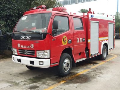 東風(fēng)消防車的價格 工廠消防車 出口消防車廠家